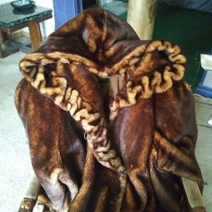 Ladies Jones of New York full length mink coat